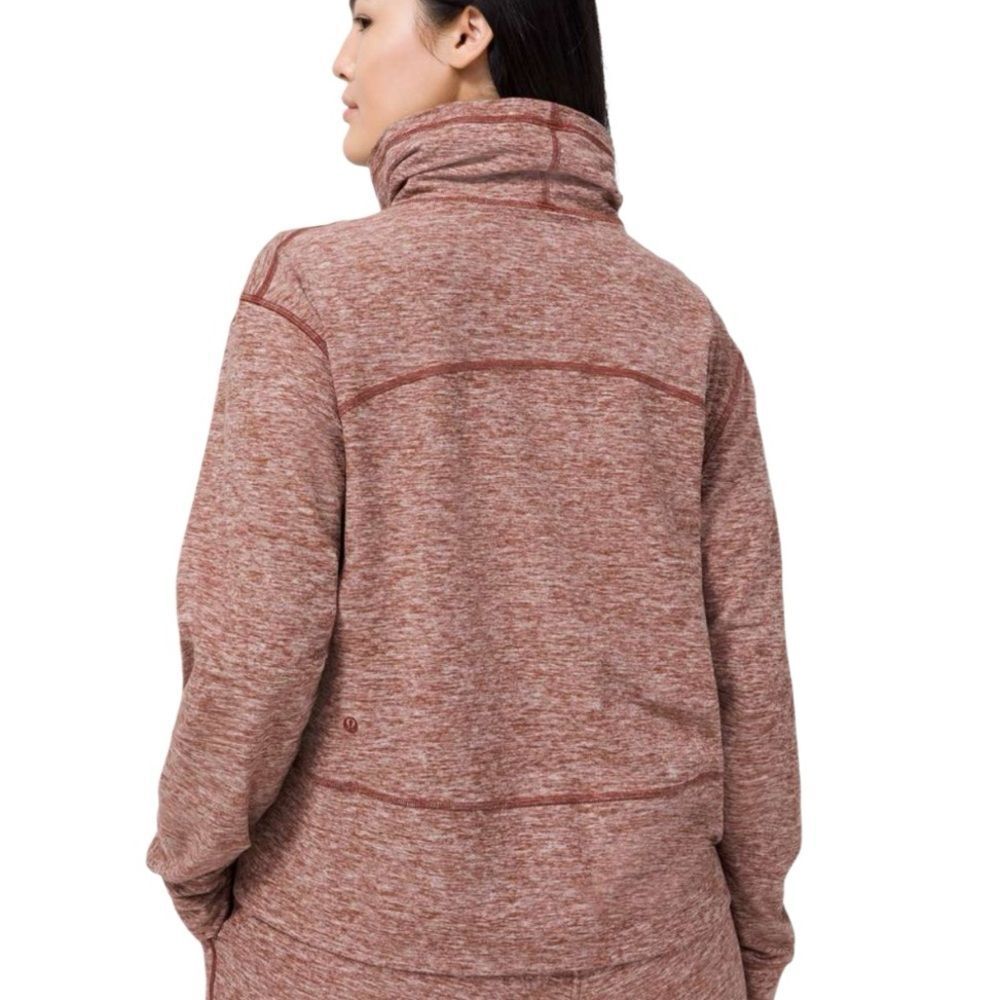 Lululemon Ready to Rulu Fleece Pullover
Heathered Savannah